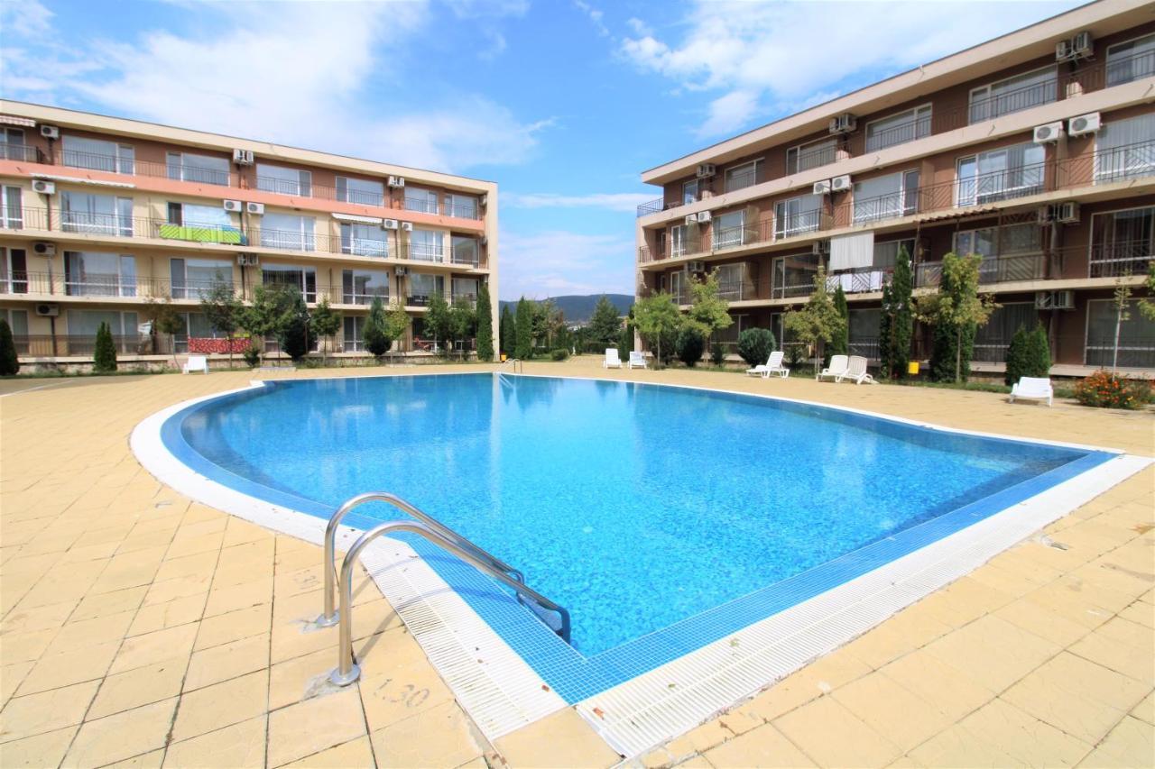 Holiday-Orchid Menada Apartments Слънчев бряг Екстериор снимка