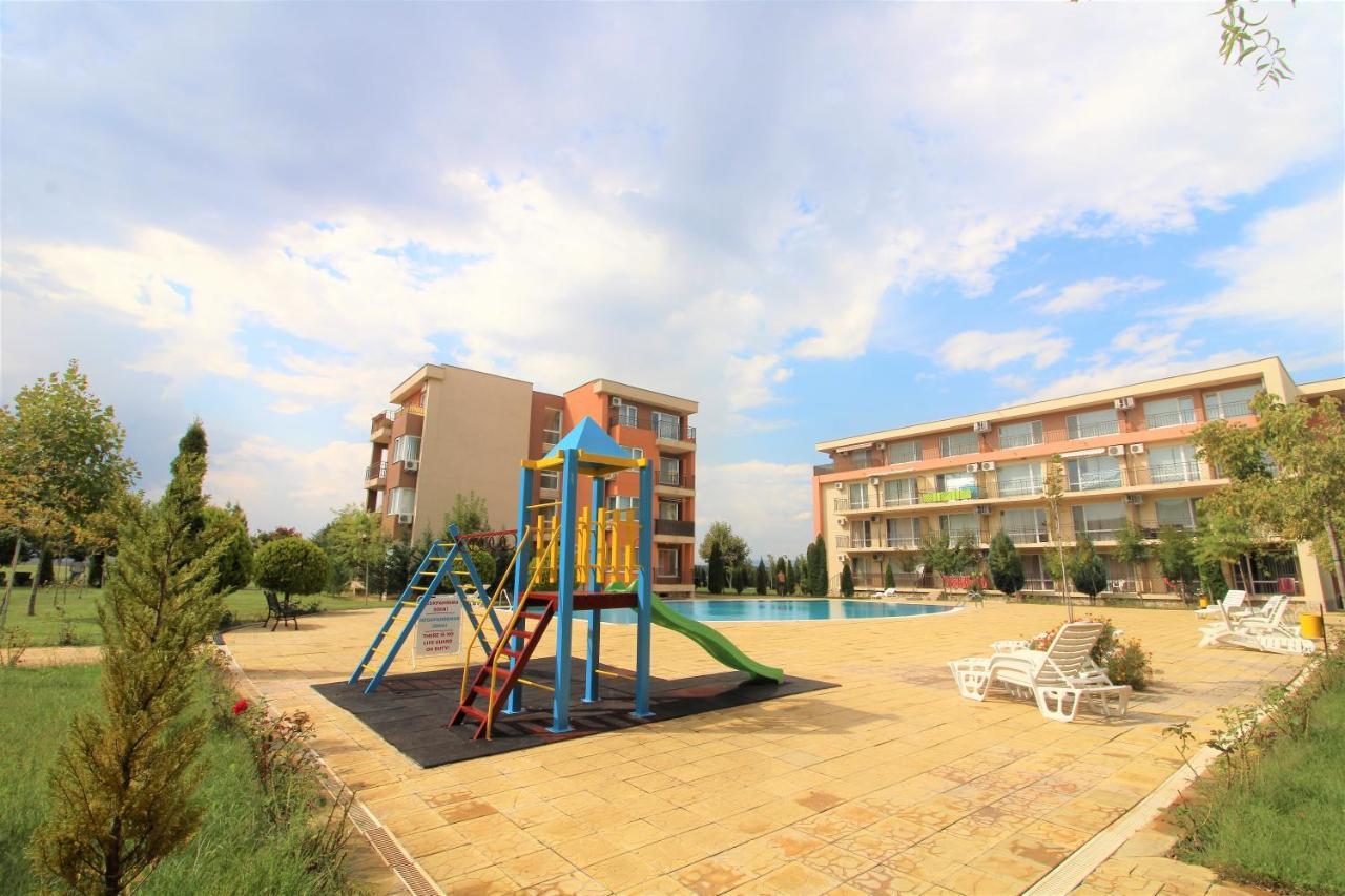 Holiday-Orchid Menada Apartments Слънчев бряг Екстериор снимка