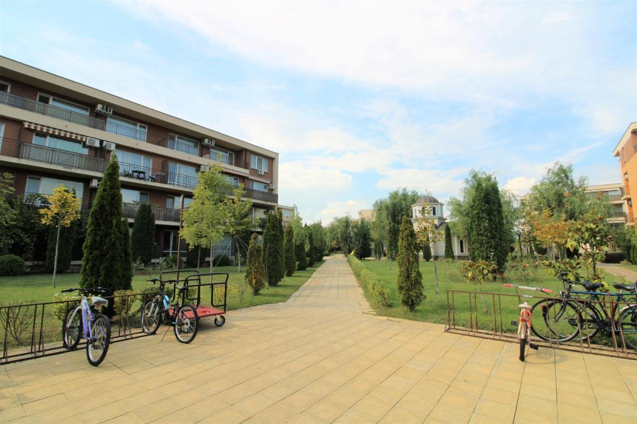 Holiday-Orchid Menada Apartments Слънчев бряг Екстериор снимка