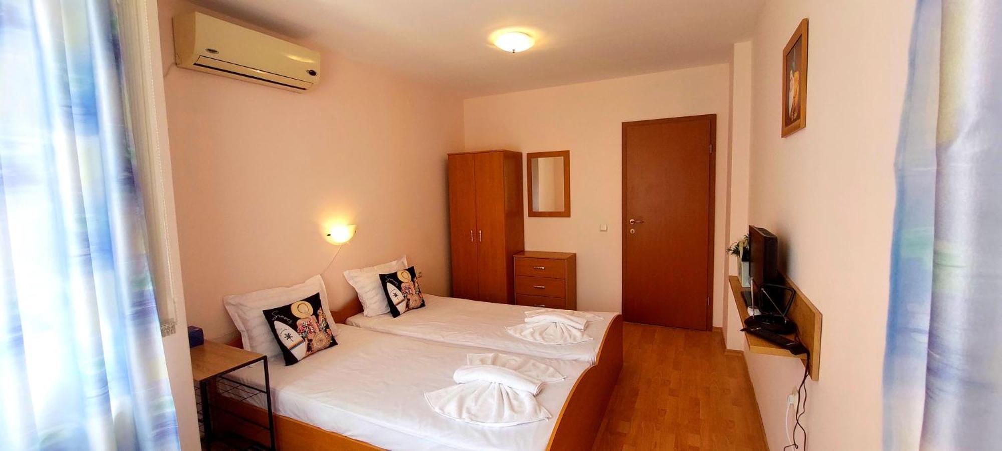 Holiday-Orchid Menada Apartments Слънчев бряг Стая снимка