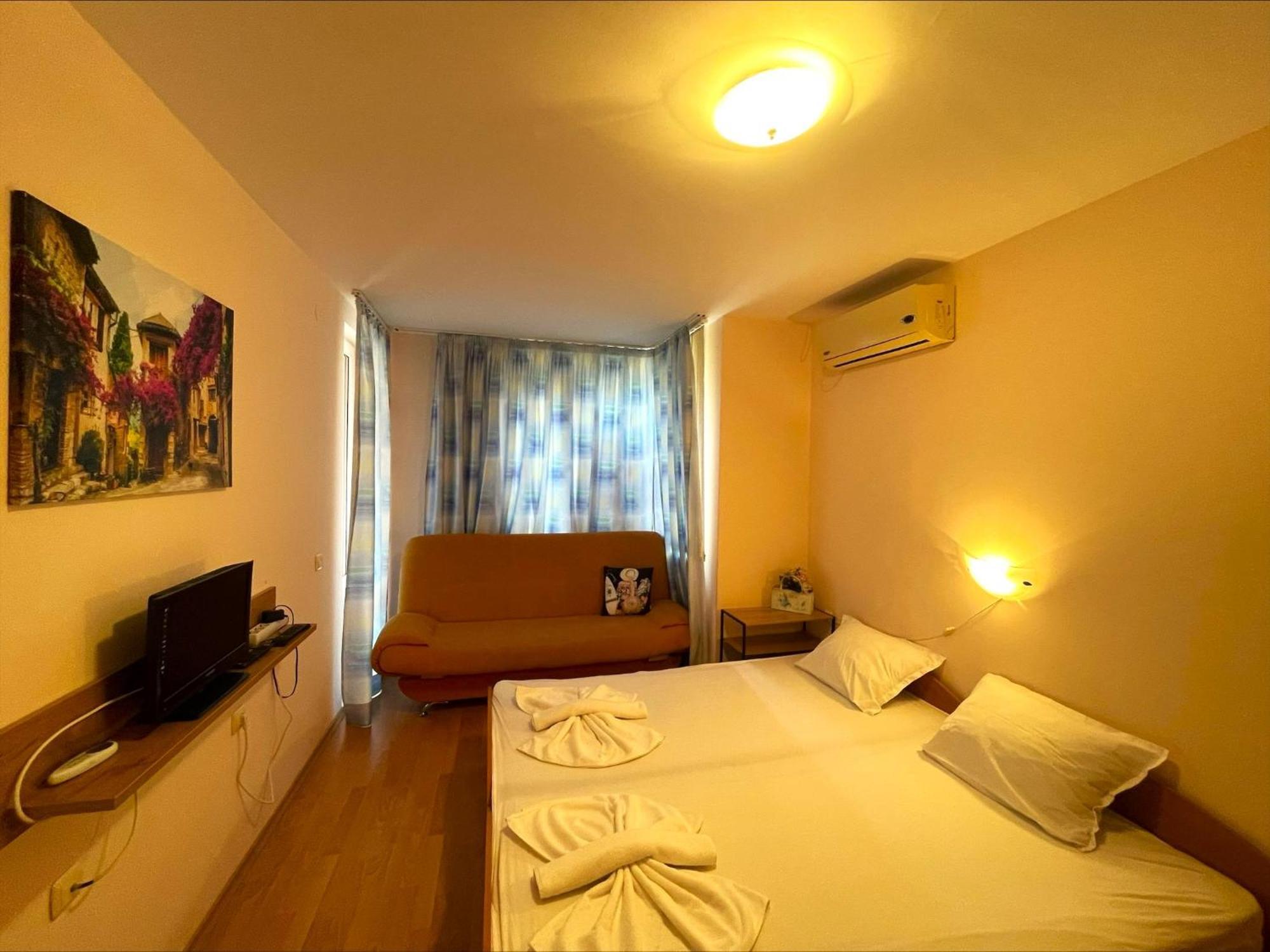 Holiday-Orchid Menada Apartments Слънчев бряг Стая снимка